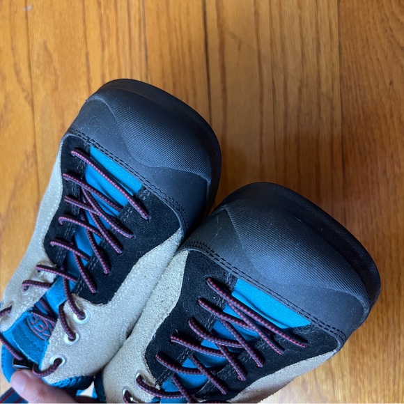 Keen Jasper Rocks - Picture 6 of 6